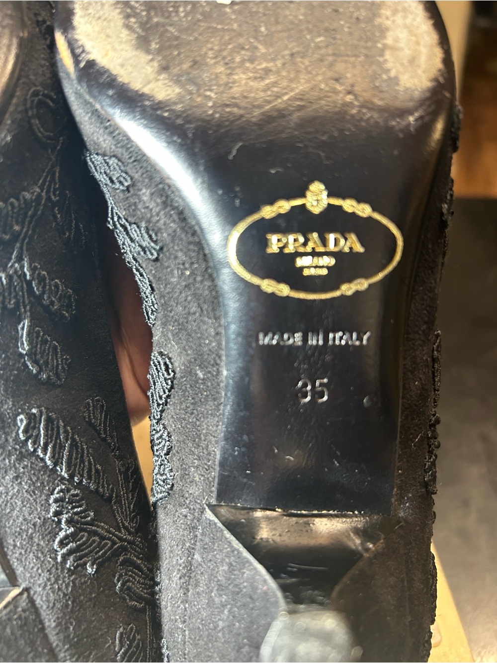 Prada Black Suede Embroidered Pointed-Toe Pumps w Kitten Heel~SALE 2DAY ONLY! - Picture 3 of 6